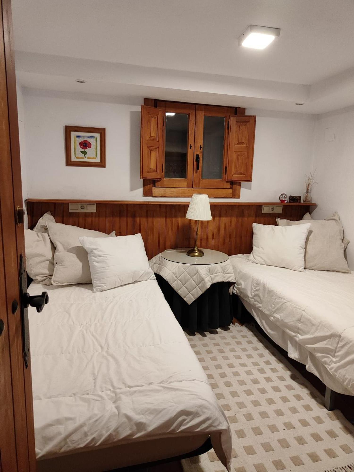 Refugio Del Aguila "Casa Diaman" Guest House Guejar Sierra Luaran gambar